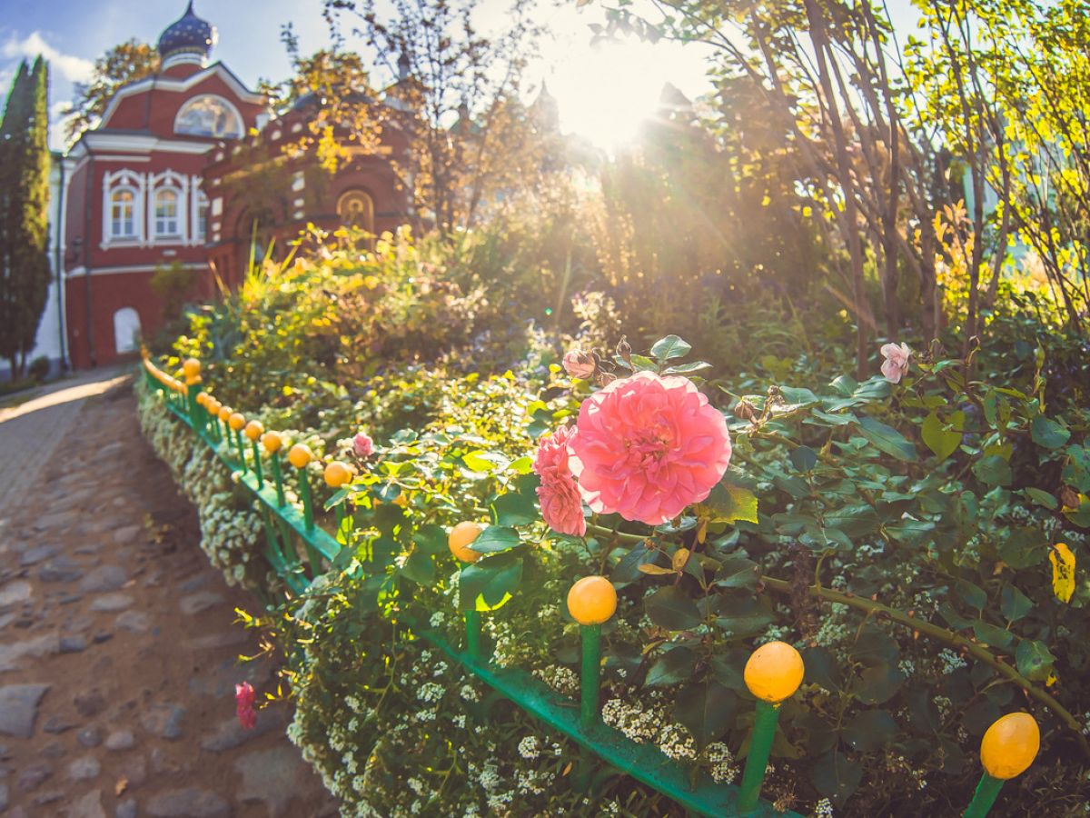 Изборск чудесатый да крепость крылата (Изборск - Печоры)