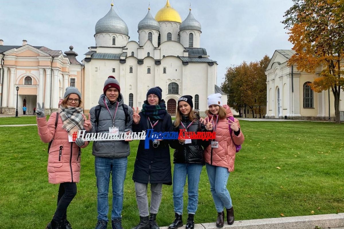Как псковские лапти к новгородским чуням в гости ходили 3 дня
