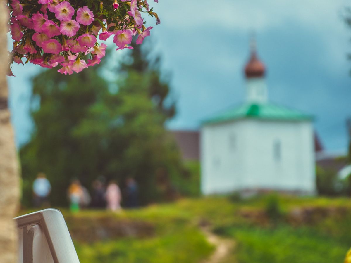 Изборск чудесатый да крепость крылата (Изборск - Печоры)